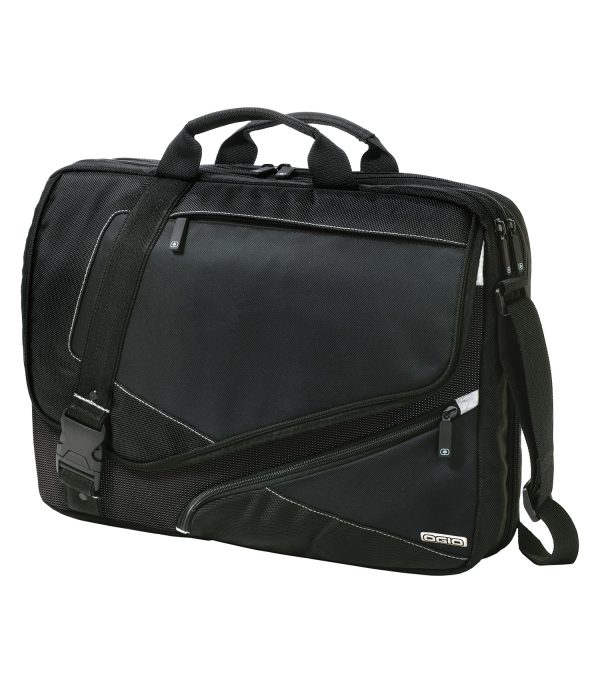 OGIO® VOYAGER MESSENGER