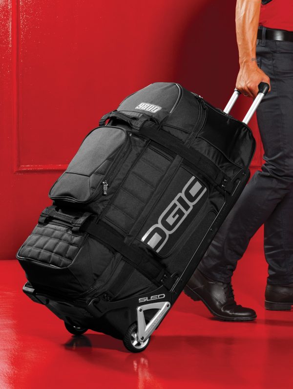 OGIO® 9800 WHEELED 34” RIG BAG